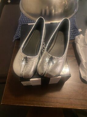 Silver Women's Ballet Flats with Bow Accent